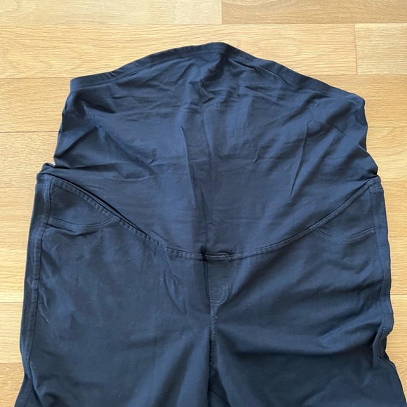 NWT - H&M Maternity Treggings - black colour size XXL - Picture 8 of 8